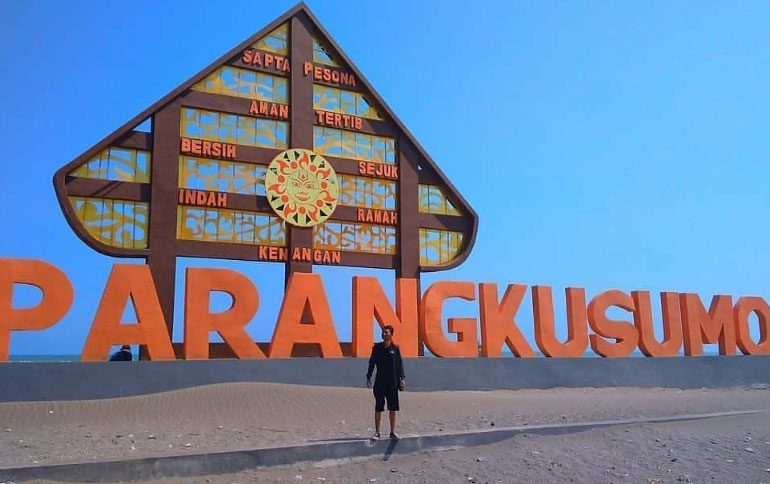 Deretan Pantai-Pantai Indah Di Daerah Istimewa Yogyakarta